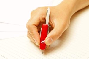 Midnite Minichamp bolígrafo escribiendo